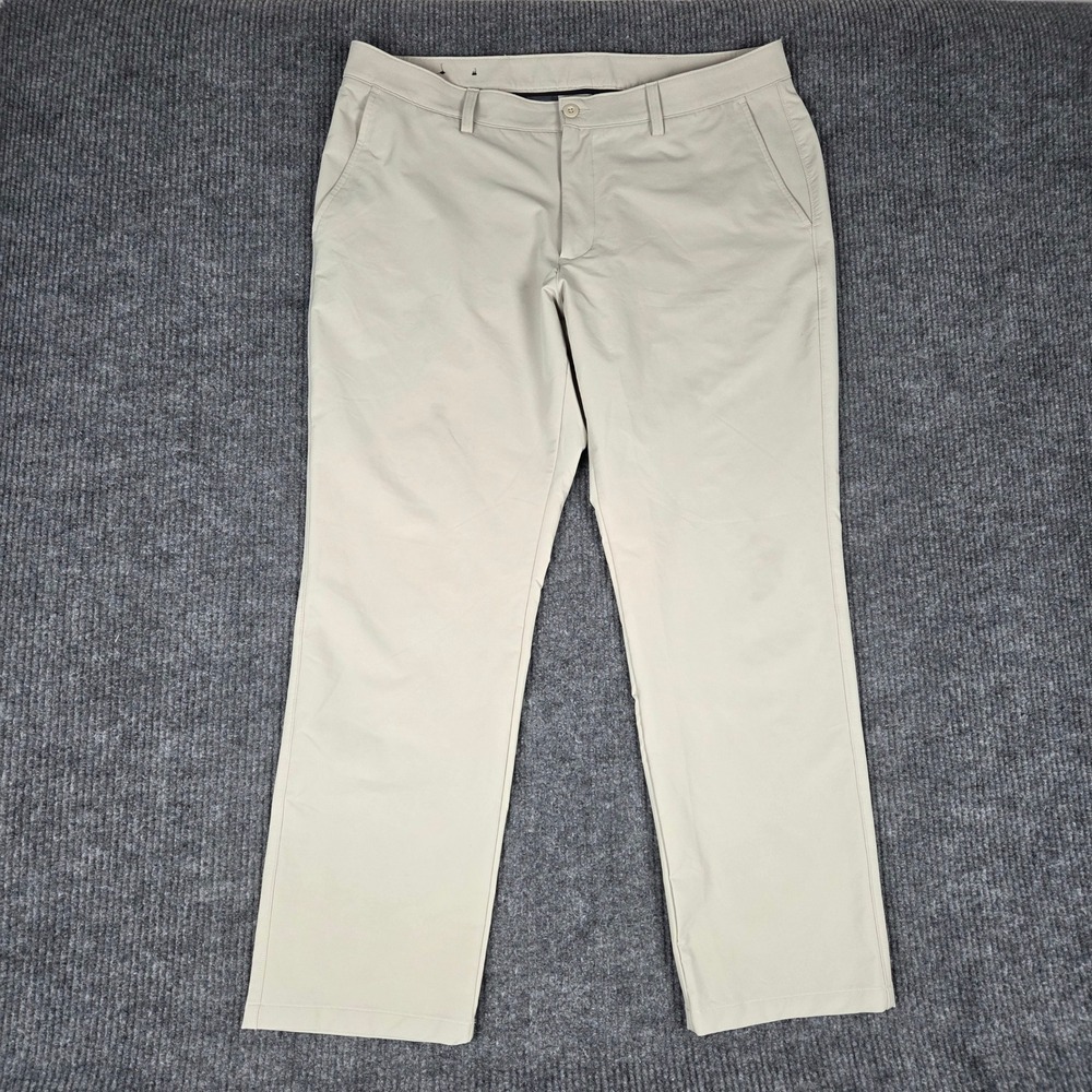 Under Armour Men's Golf Pants Khaki Flat Front Straight Leg Size 42x32